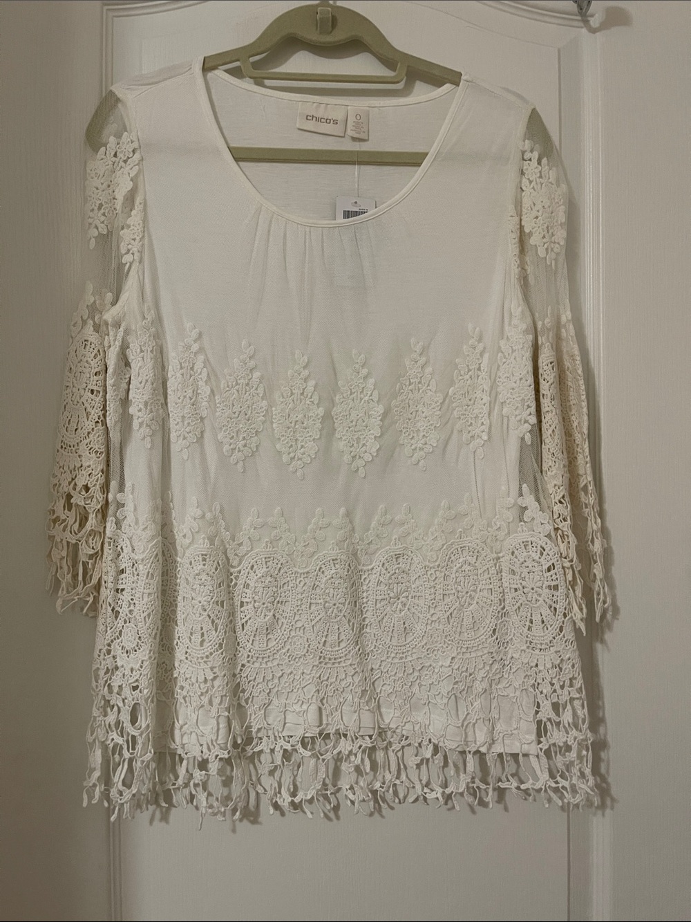 Chico’s Embroidered Mesh Raina size zero NWT